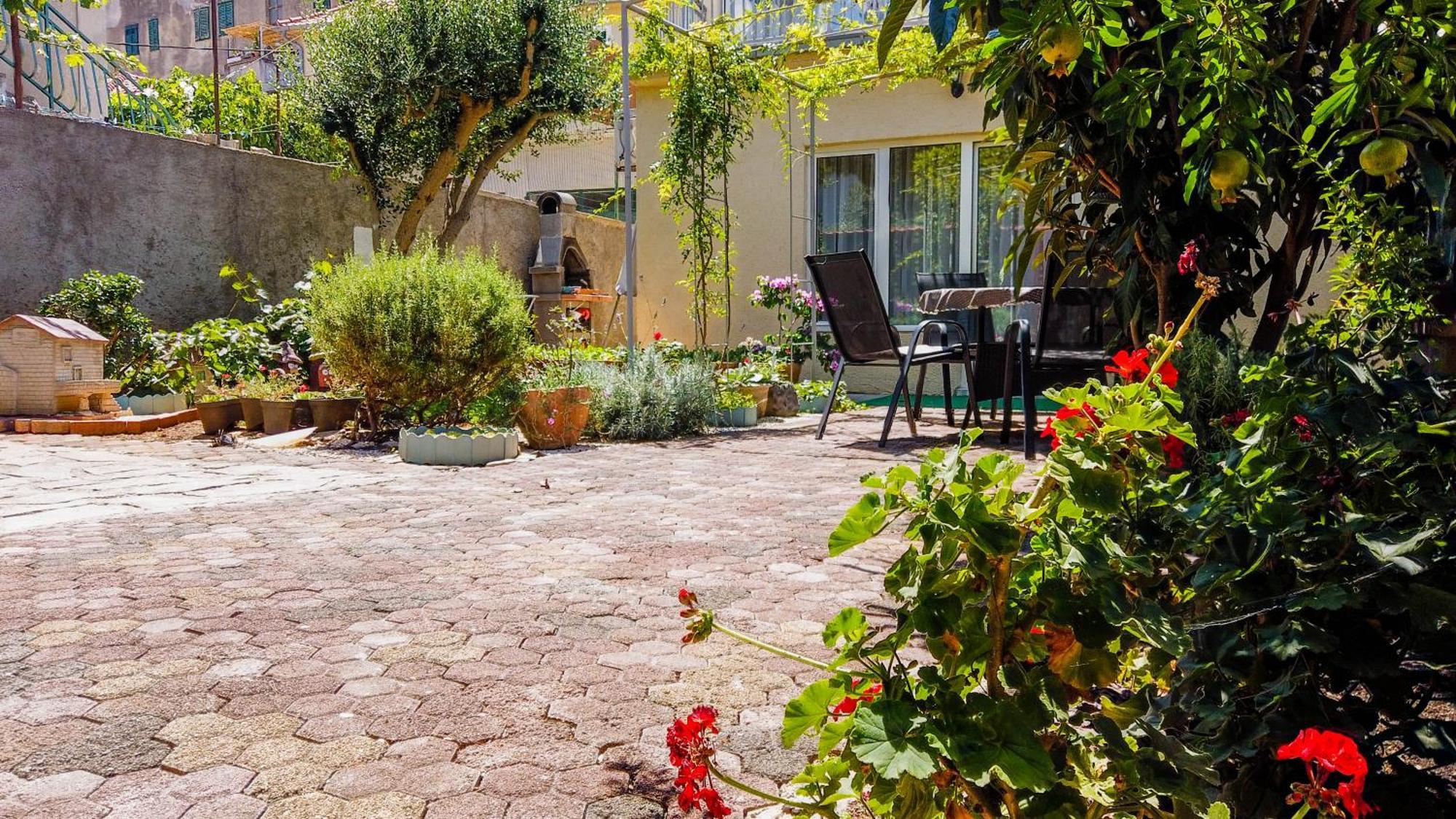 Sibenik City Center Apartment Buitenkant foto